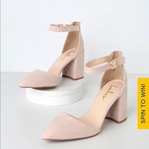 New with box size 8 LULUS ELLAROSE NUDE SUEDE HEELS